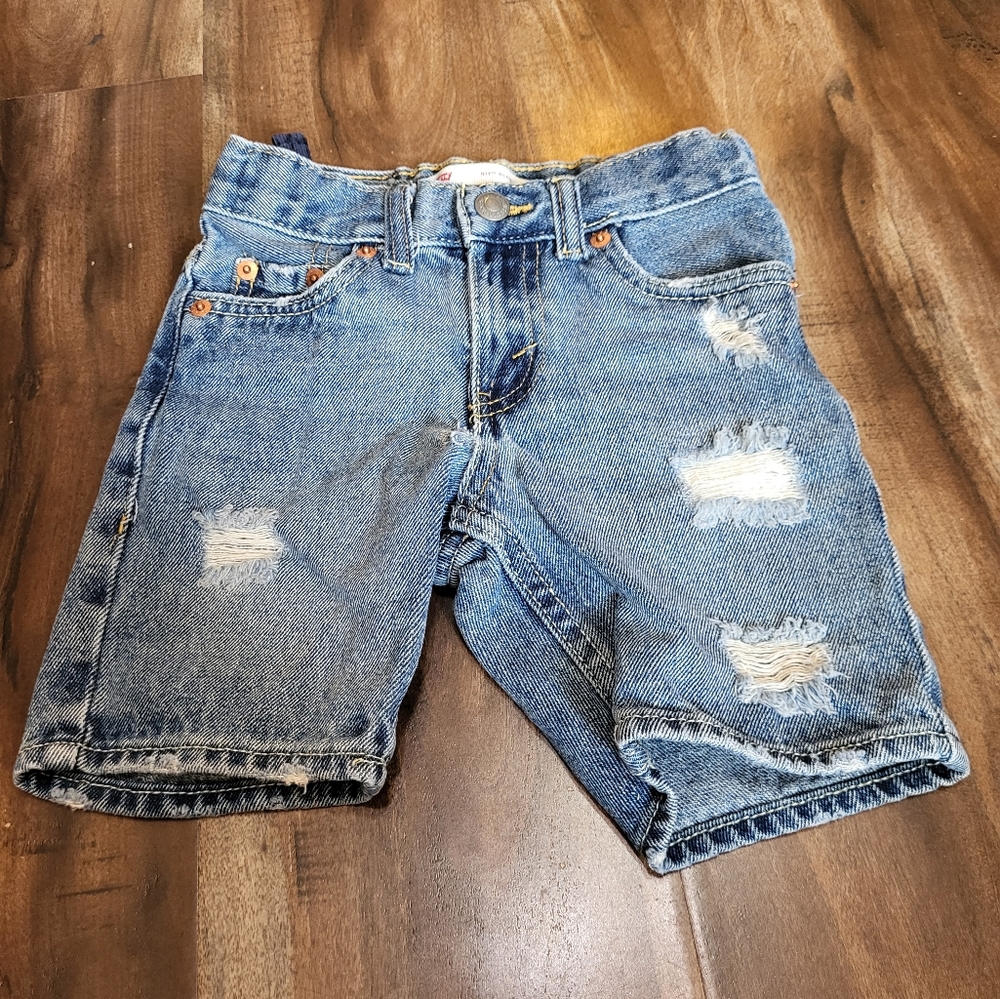 Levi's size 4 regular